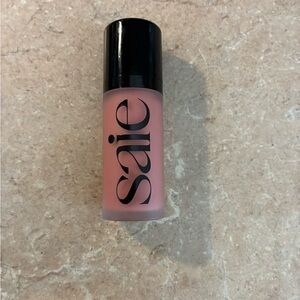 Saie Dew Blush in Rosy